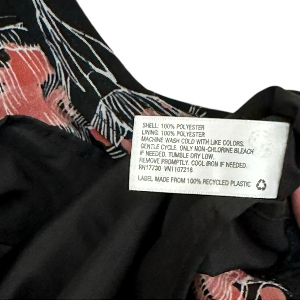 A new day Sleeveless Black Floral Blouse High Neck - Size Small - Picture 2 of 4